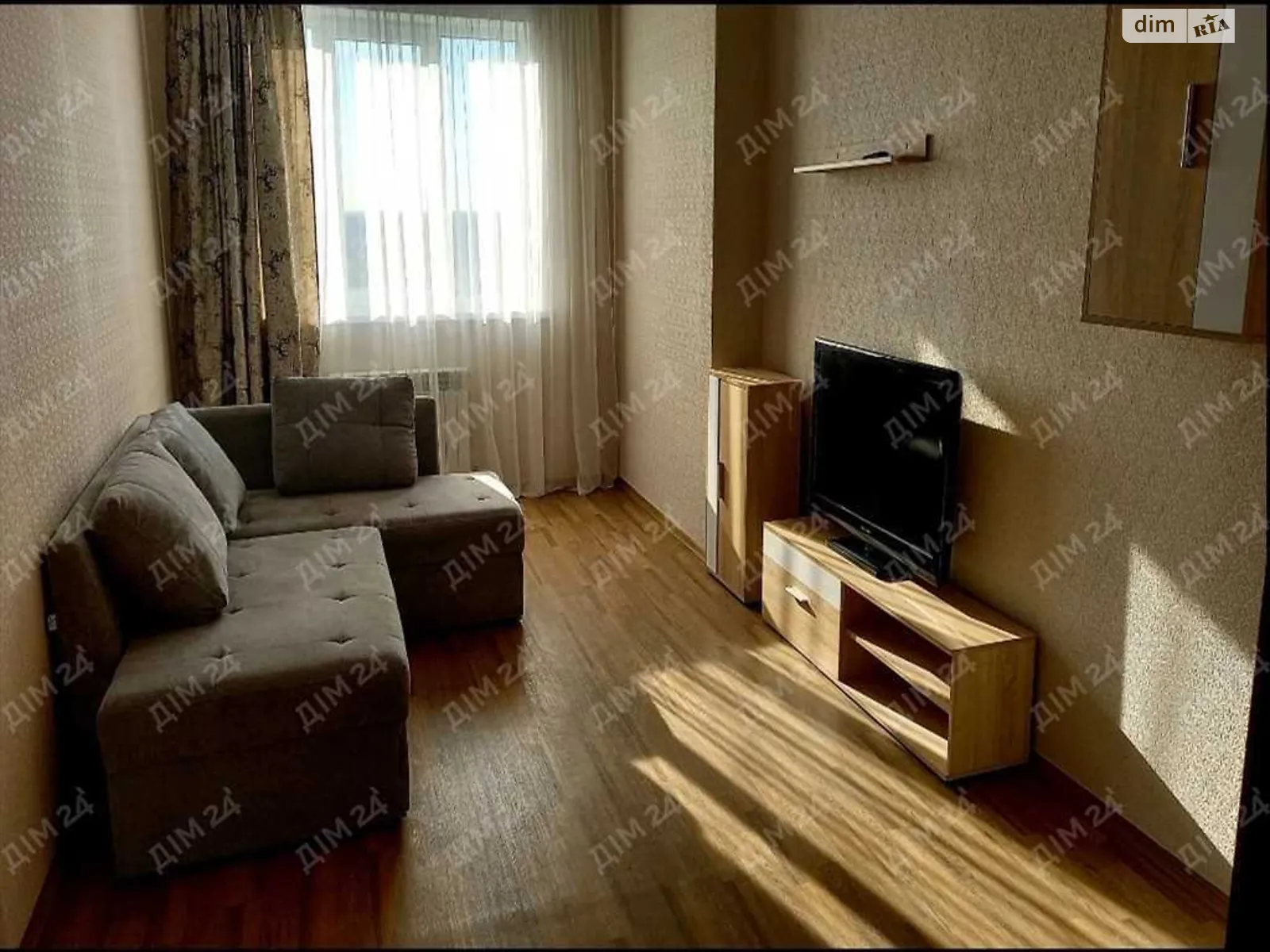 Продается 2-комнатная квартира 67 кв. м в Полтаве, цена: 69500 $ - фото 1