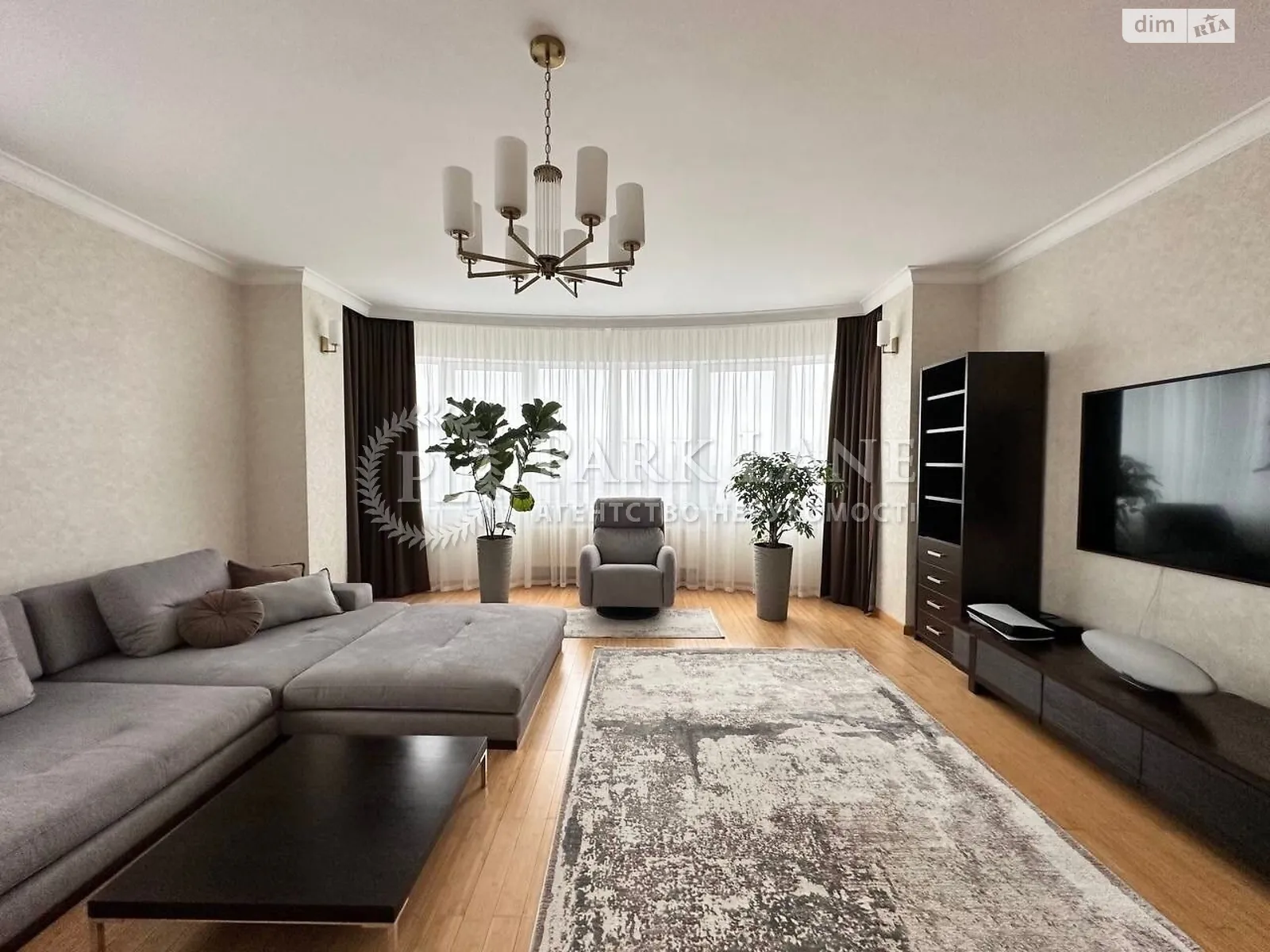 Продается 3-комнатная квартира 128 кв. м в Киеве, ул. Провиантская(Гали Тимофеевой), 3 - фото 1