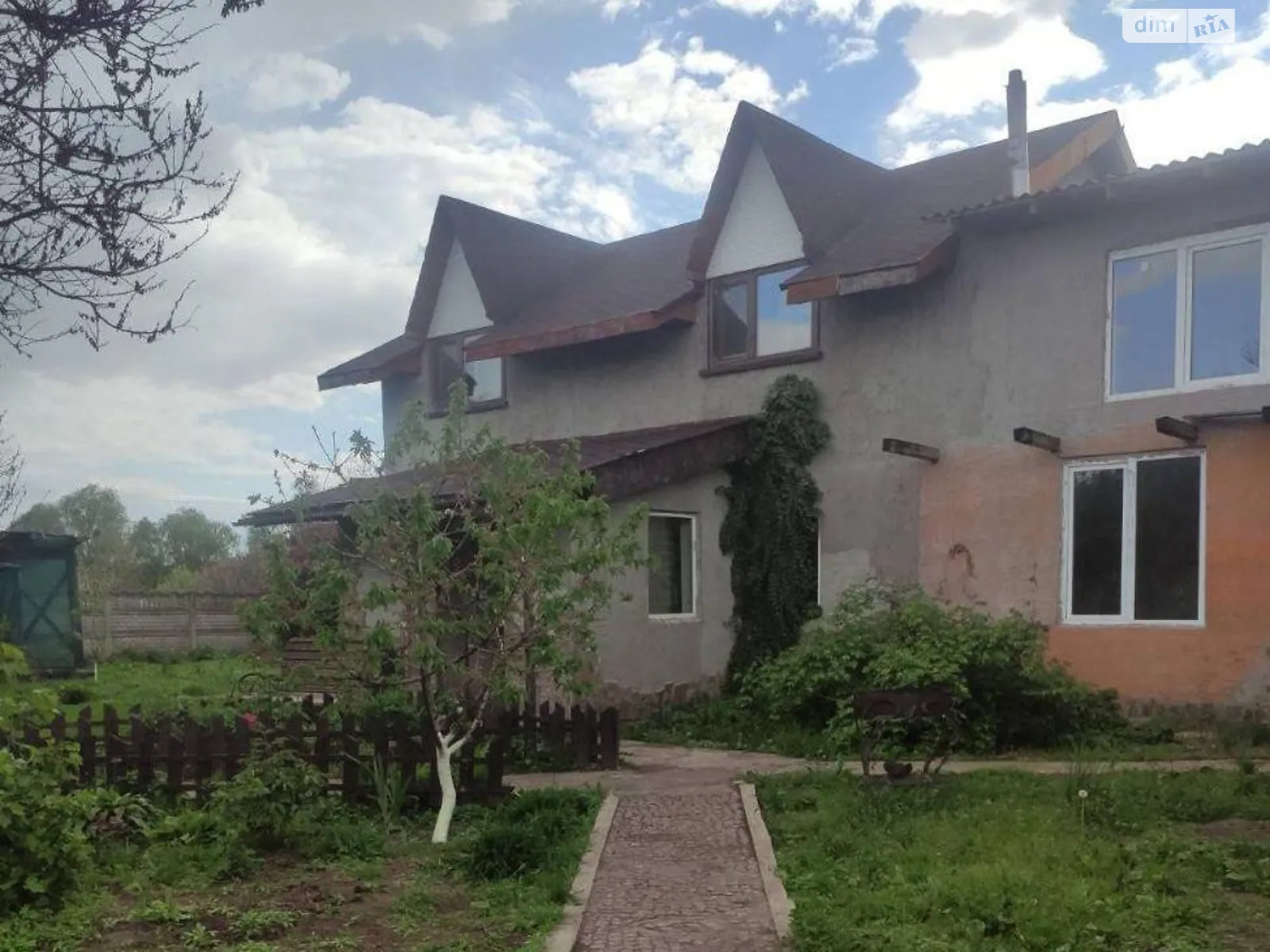 Продається будинок 2 поверховий 160 кв. м з каміном, цена: 105000 $ - фото 1