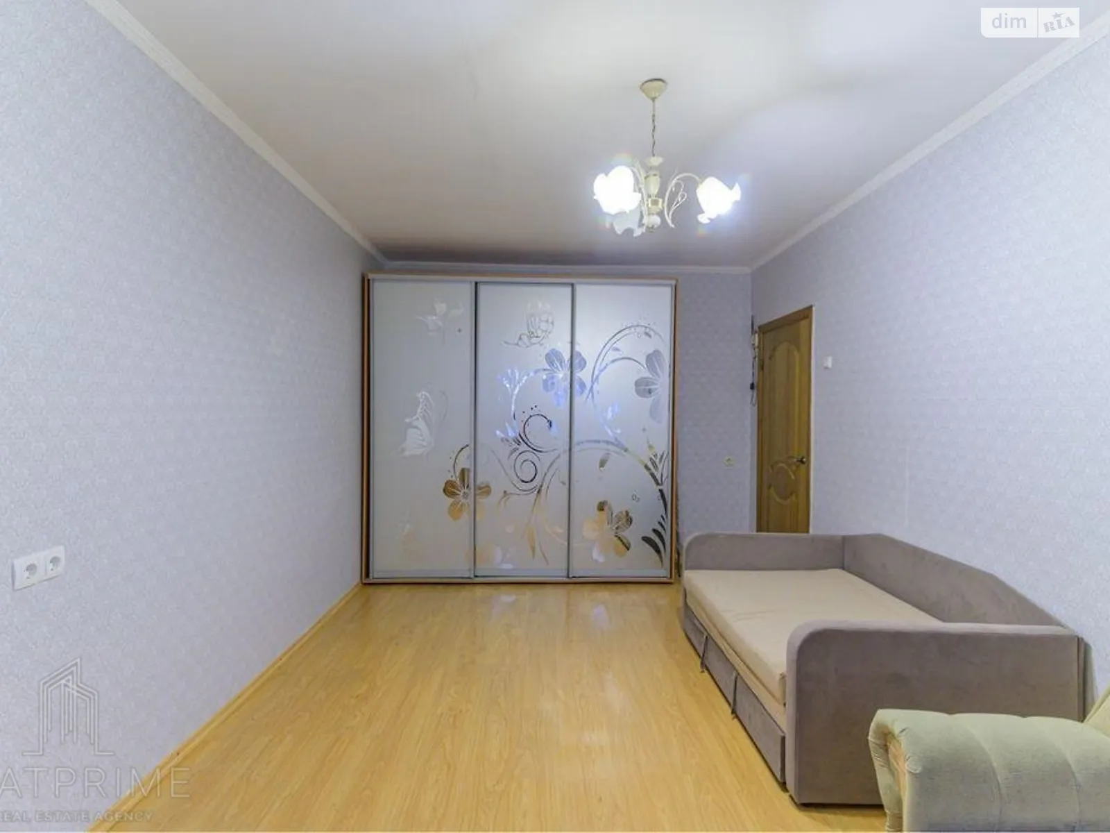 Продается 1-комнатная квартира 30 кв. м в Киеве, ул. Бакинская, 37Б - фото 1
