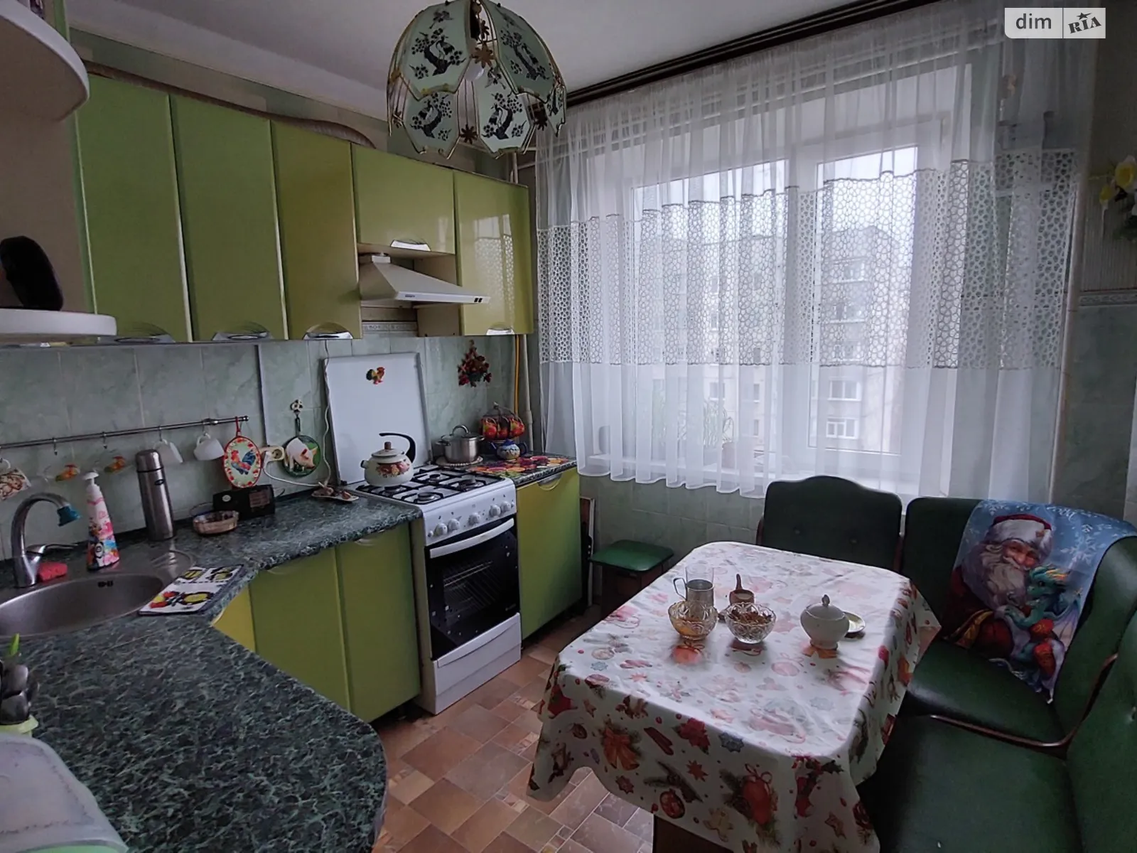 Продається 2-кімнатна квартира 55 кв. м у Кременчуку, цена: 28500 $