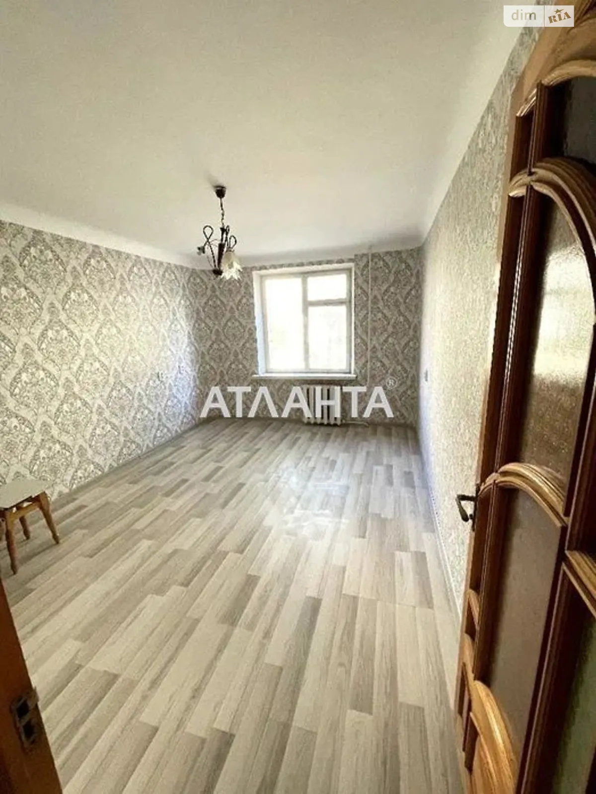 Продается 2-комнатная квартира 51 кв. м в Теплодаре, цена: 21500 $