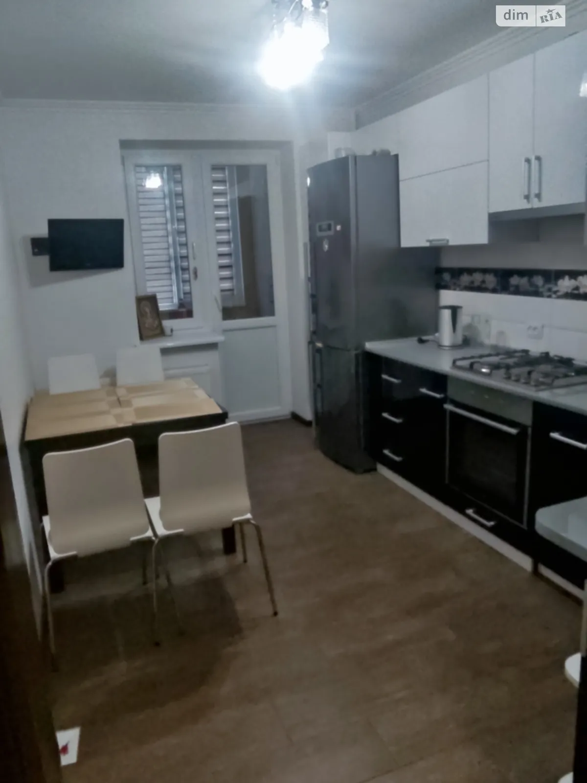 3-комнатная квартира 72 кв. м в Тернополе, ул. Владимира Лучаковского(Лучаковского) - фото 1