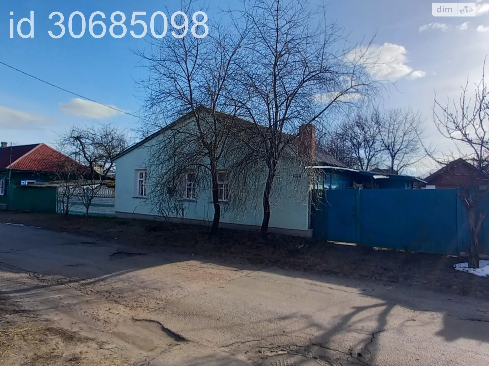 Продається одноповерховий будинок 109 кв. м з каміном, цена: 39000 $