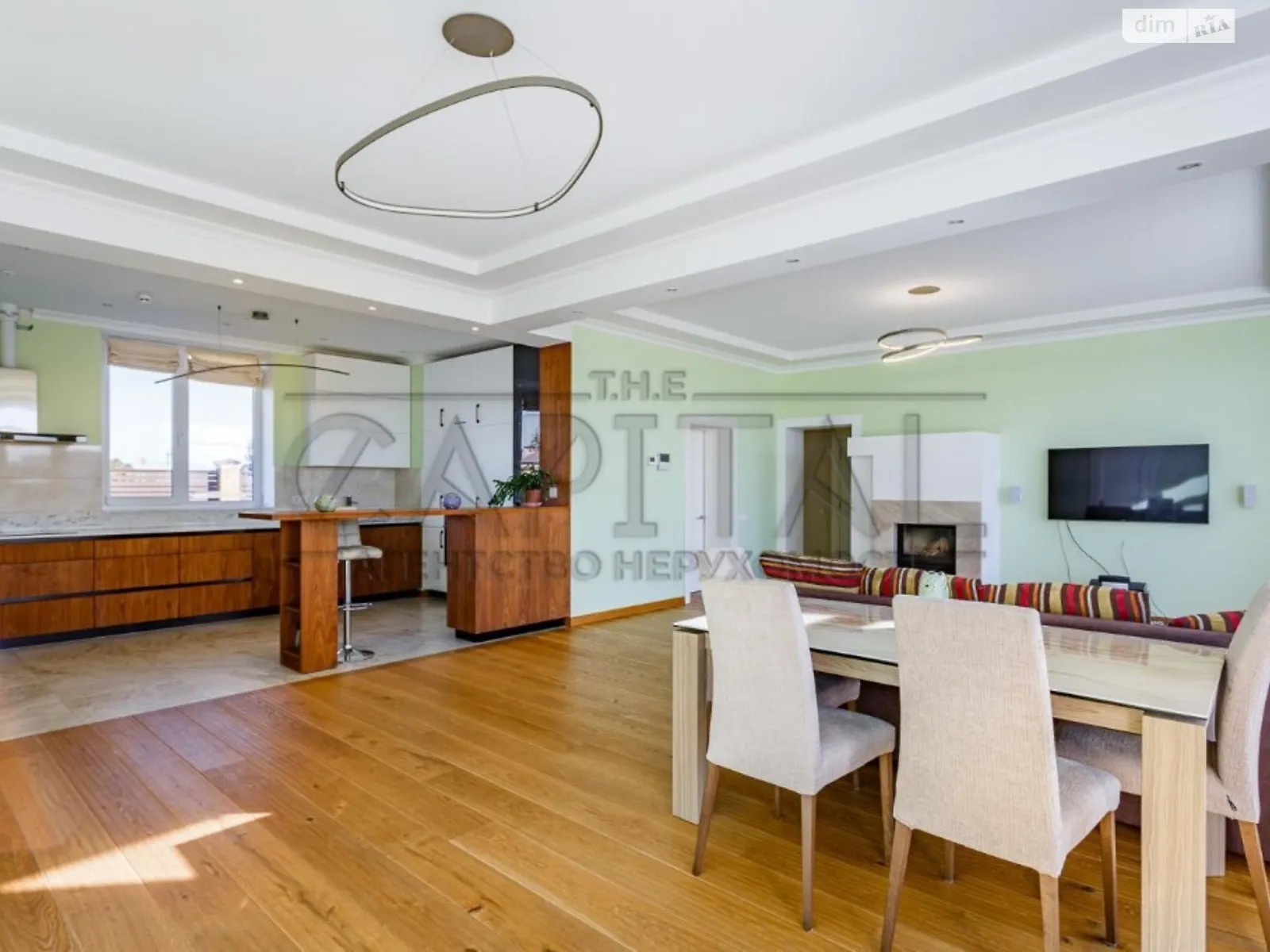 Продається одноповерховий будинок 190 кв. м з меблями, цена: 260000 $