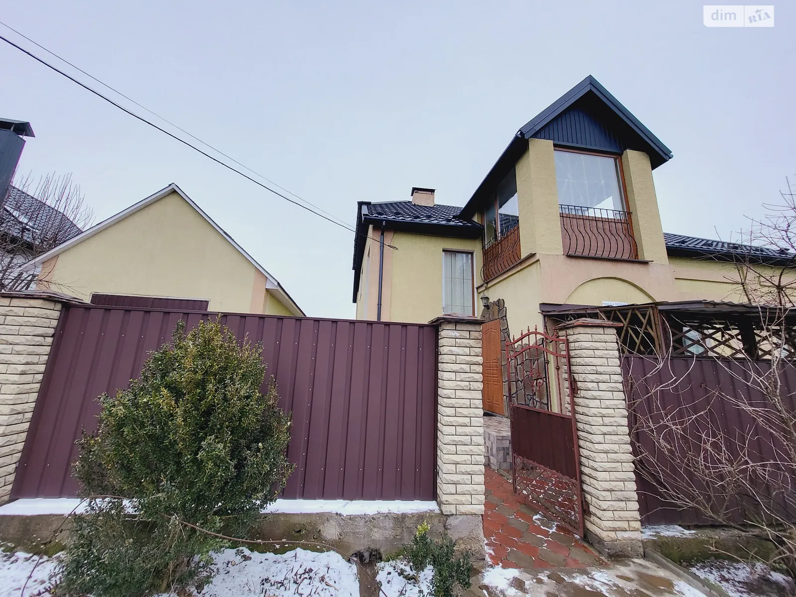 Продається будинок 2 поверховий 198.9 кв. м з верандою, цена: 185000 $