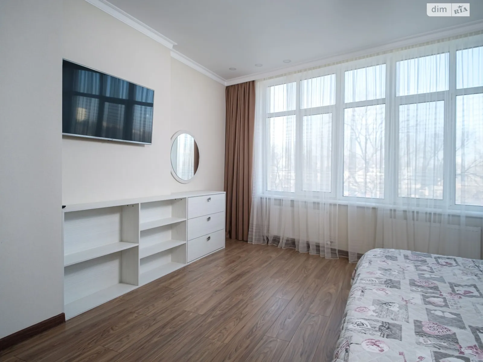 Продается 1-комнатная квартира 54.5 кв. м в Одессе, пер. Удельный