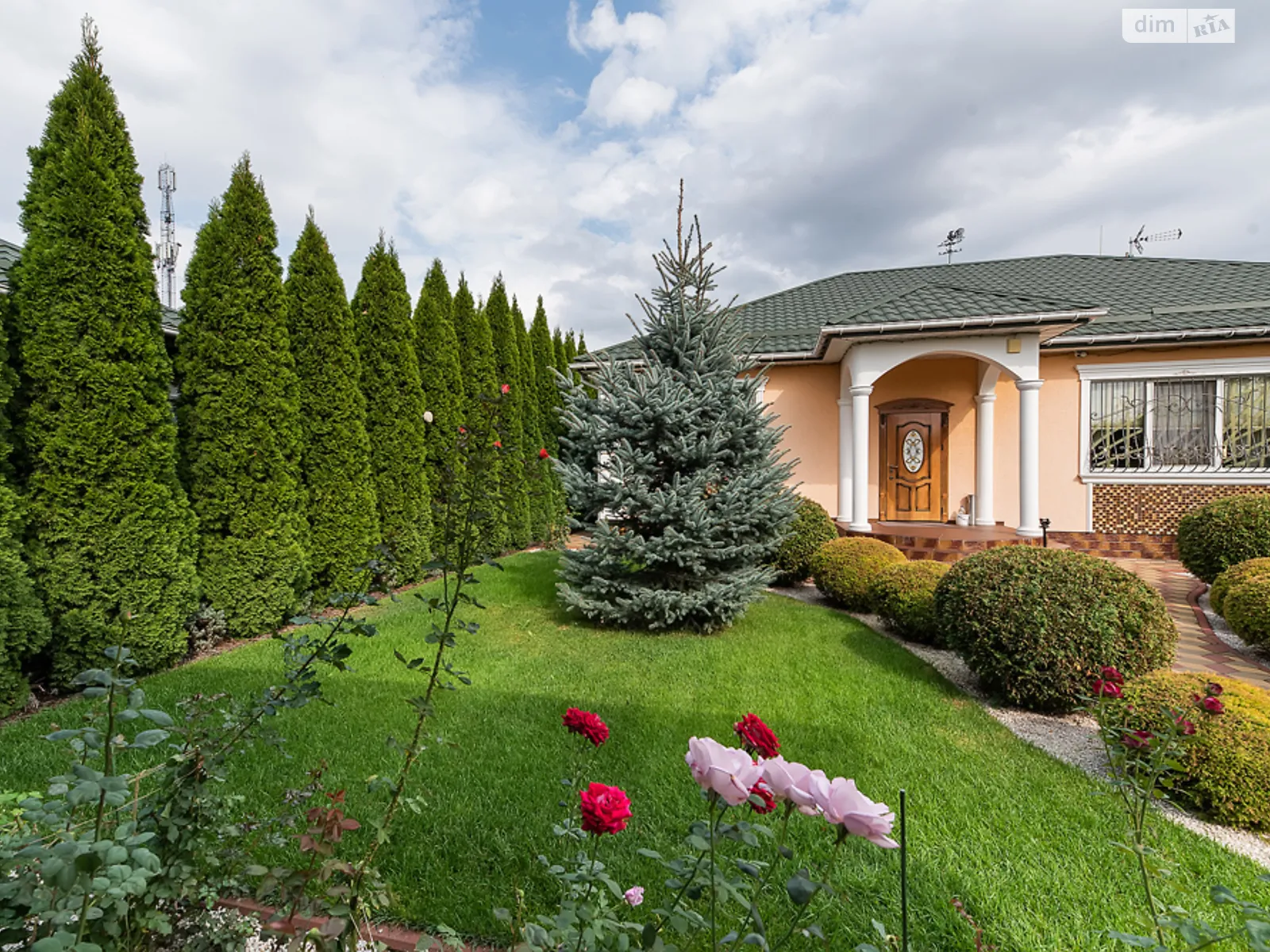 Продается одноэтажный дом 146.3 кв. м с террасой, цена: 270000 $ - фото 1