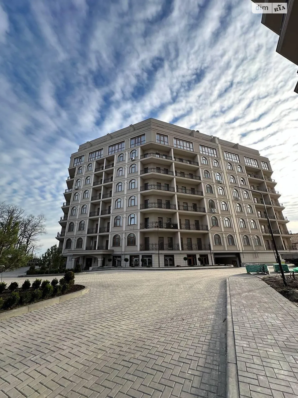 Продается 1-комнатная квартира 49 кв. м в Одессе, ул. Дача Ковалевского, 91 - фото 1
