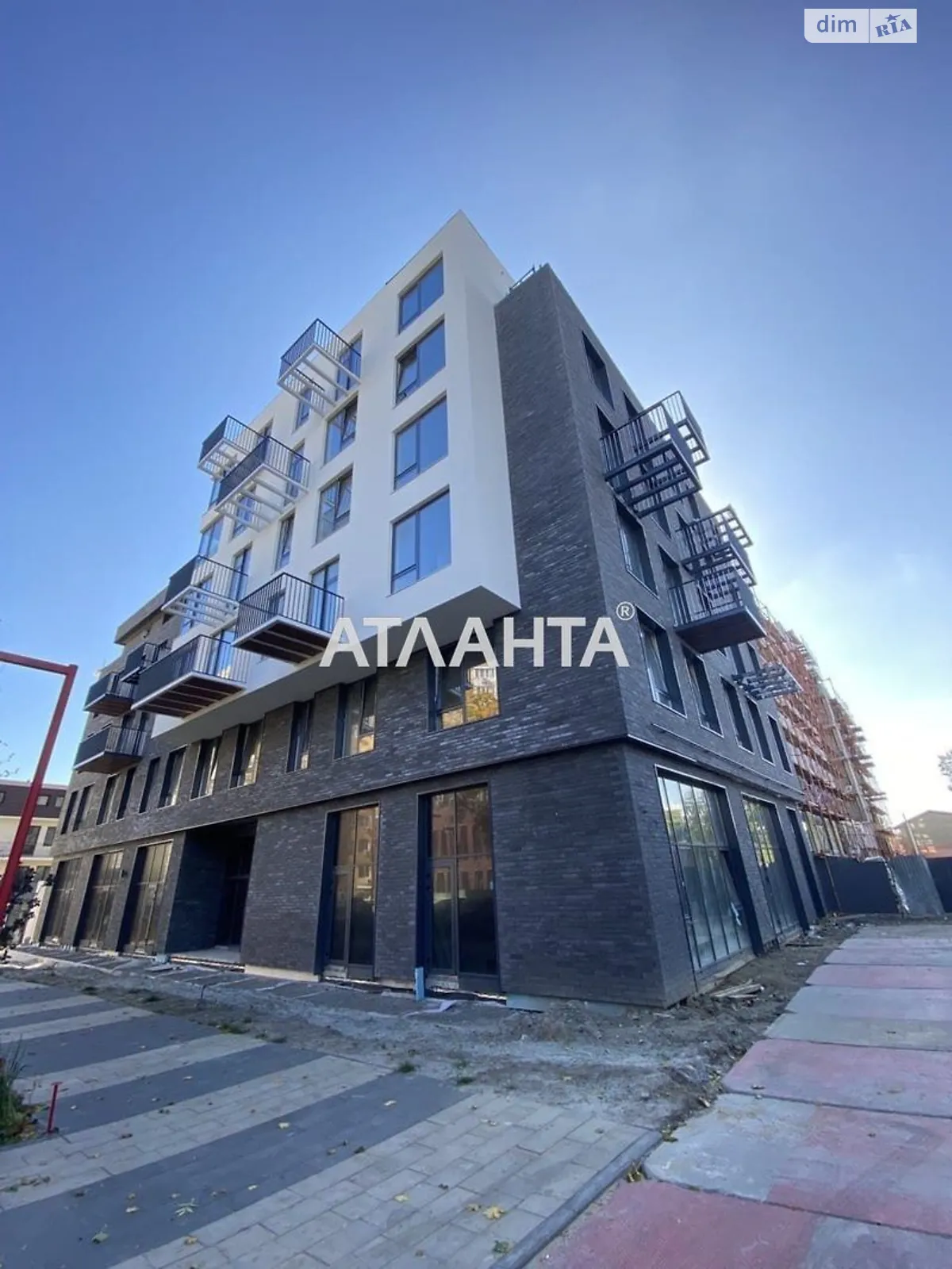 Продается 1-комнатная квартира 30 кв. м в Одессе, ул. Авдеева-Черноморского, 7А - фото 1