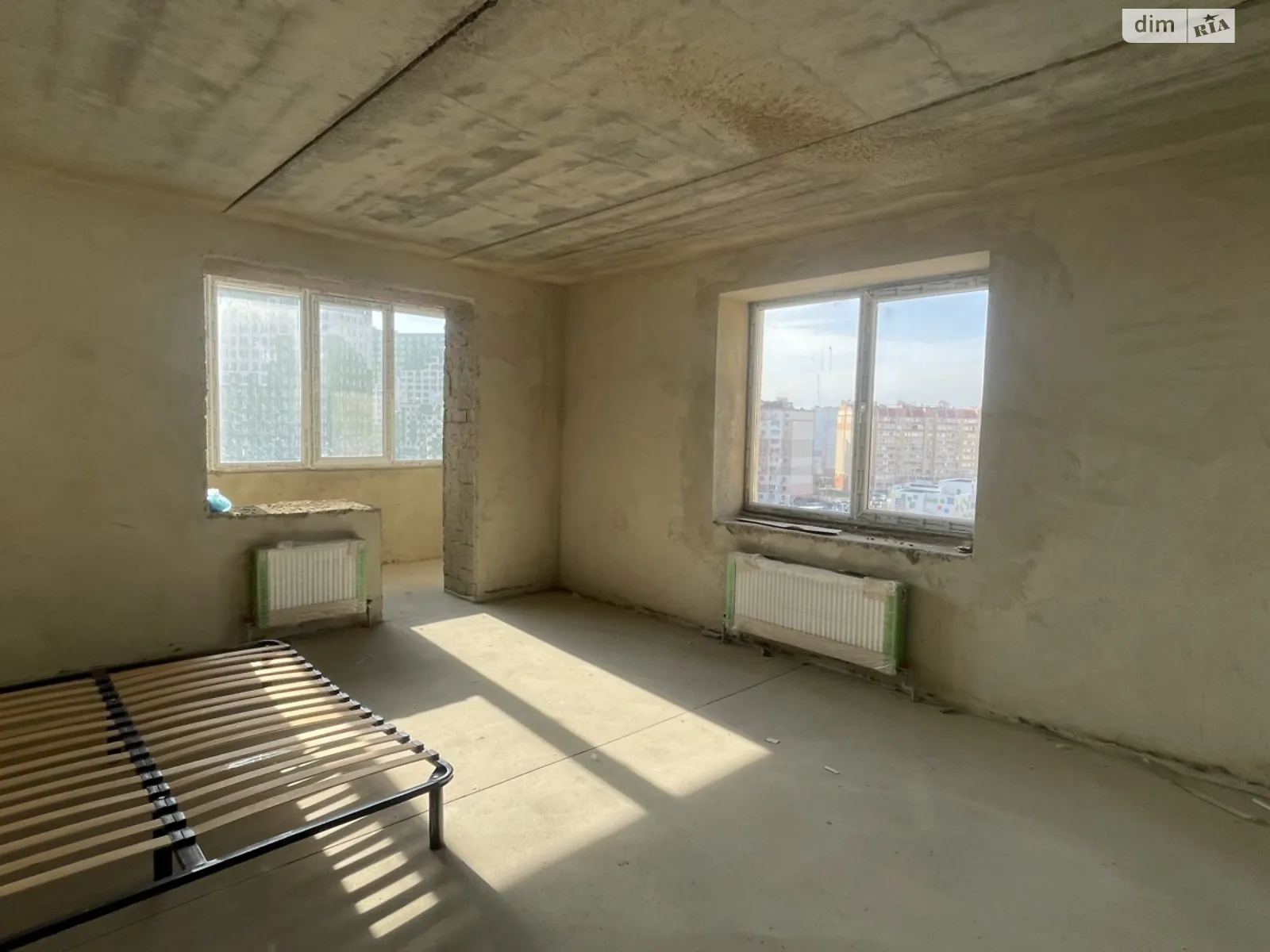 Продається 2-кімнатна квартира 79 кв. м у Одесі, вул. Академіка Сахарова - фото 1