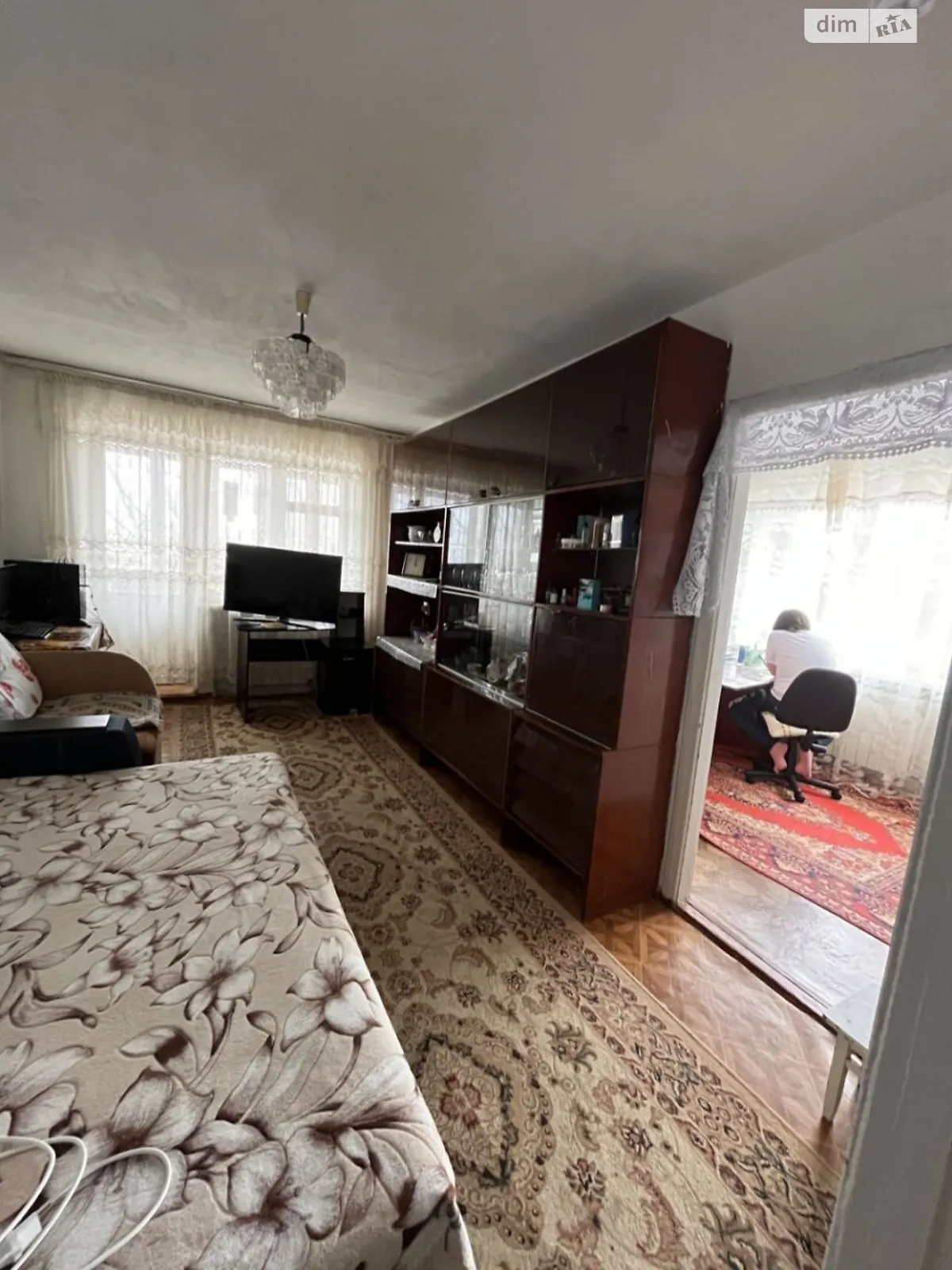Продається 3-кімнатна квартира 52.8 кв. м у Миколаєві, вул. Олеся Бердника