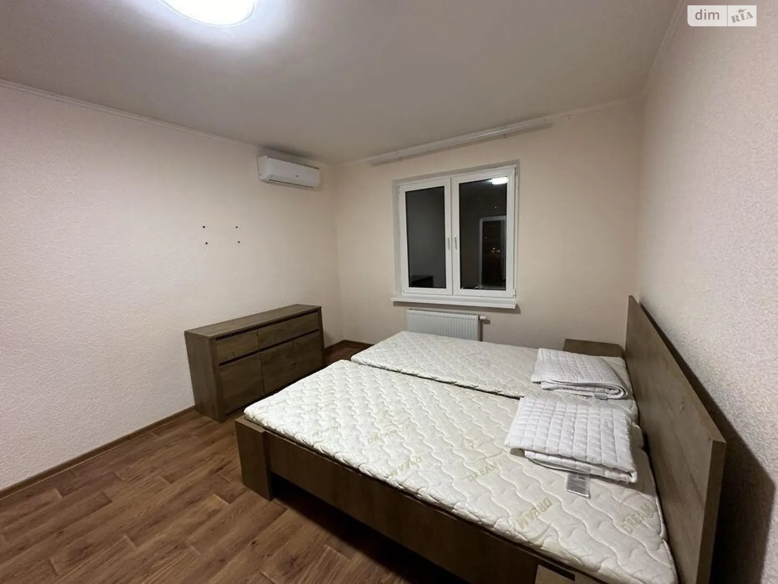Продается 2-комнатная квартира 78 кв. м в Киеве, ул. Ревуцкого, 54Б - фото 1