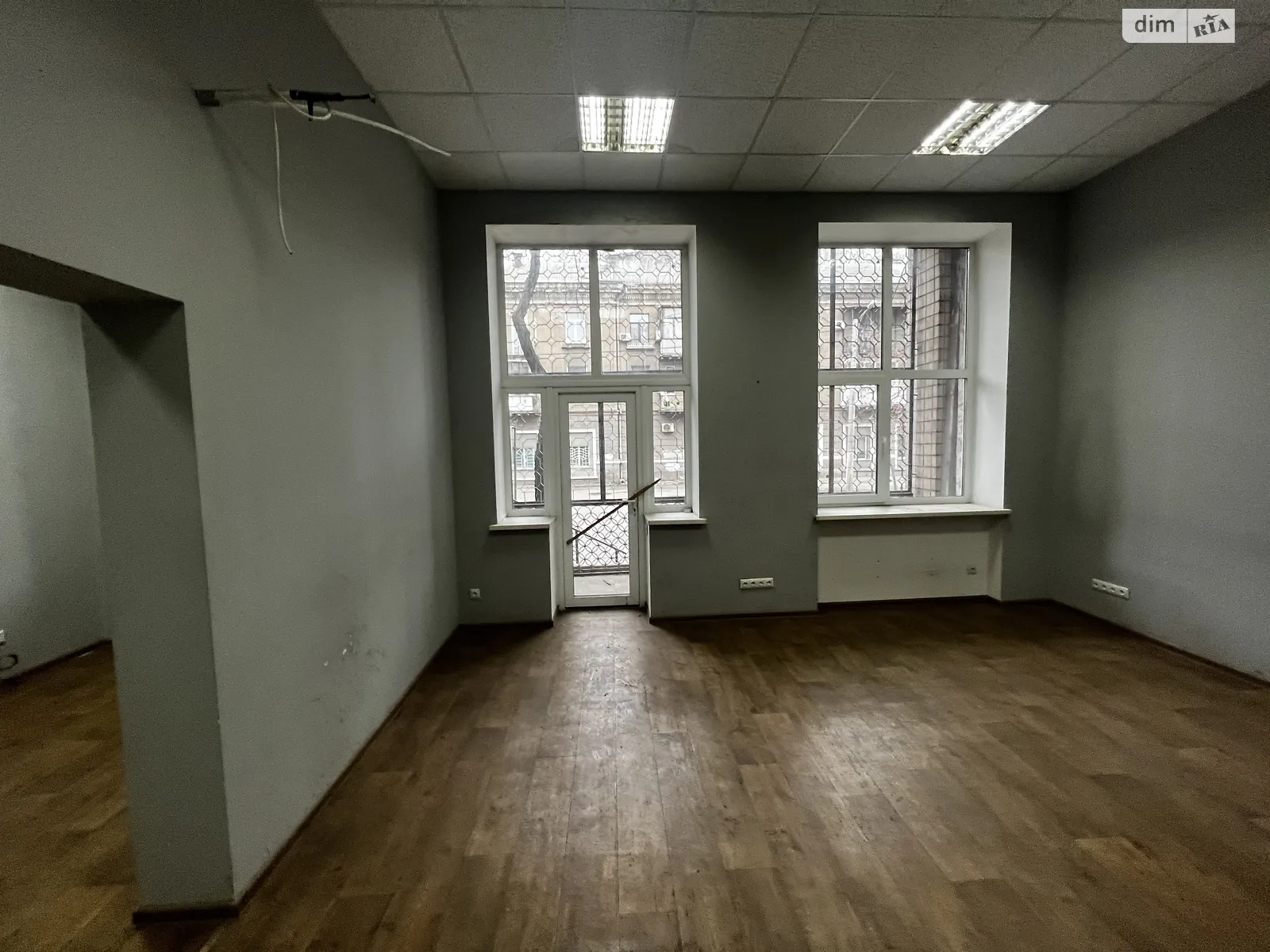 Здається в оренду офіс 46 кв. м в бізнес-центрі, цена: 8640 грн - фото 1