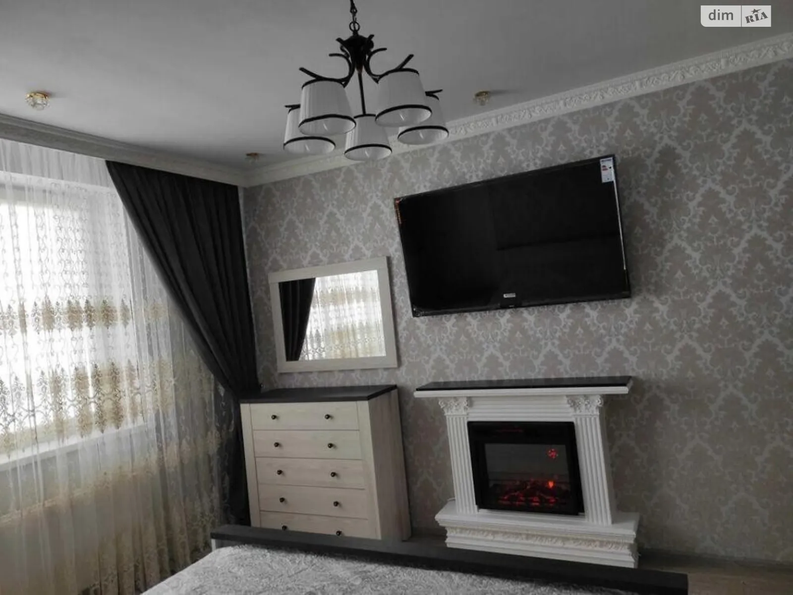 Продається 1-кімнатна квартира 61 кв. м у Петропавлівській Борщагівці, цена: 80000 $ - фото 1