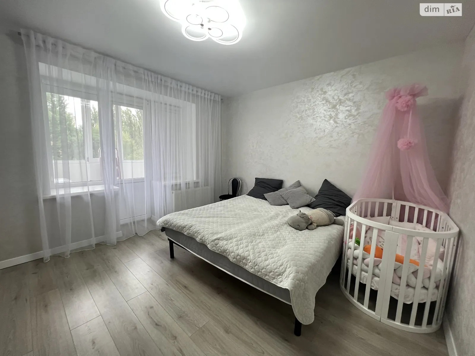 Продается 2-комнатная квартира 56 кв. м в Ровно, ул. Видинская