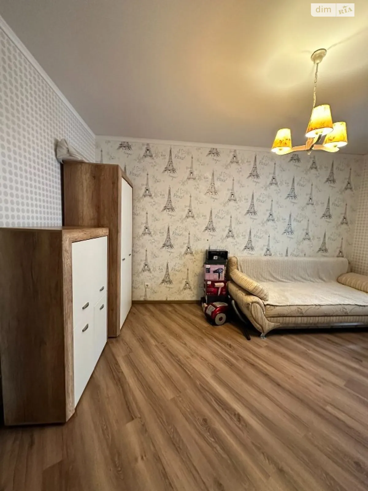 Продается 2-комнатная квартира 78 кв. м в Хмельницком, ул. Заречанская