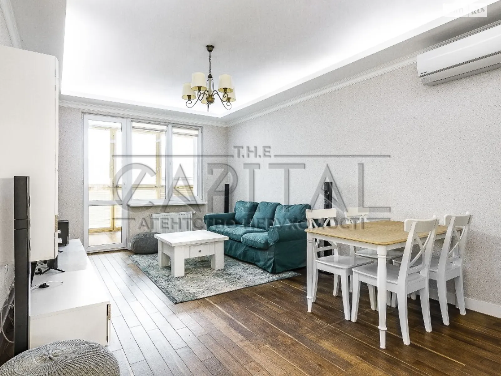 Сдается в аренду 3-комнатная квартира 95 кв. м в Киеве, цена: 1300 €