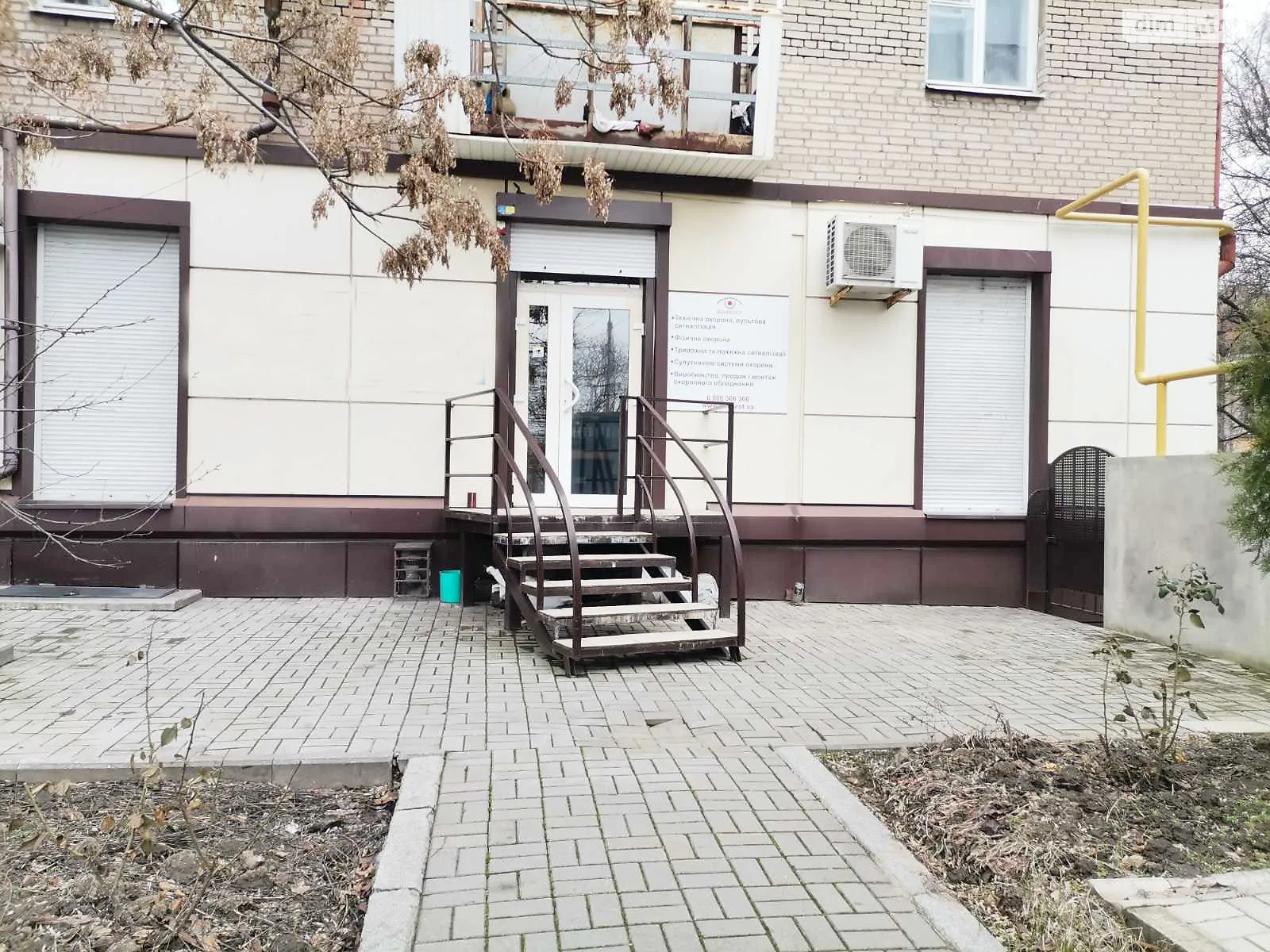 Продається офіс 64 кв. м в бізнес-центрі, цена: 68000 $ - фото 1