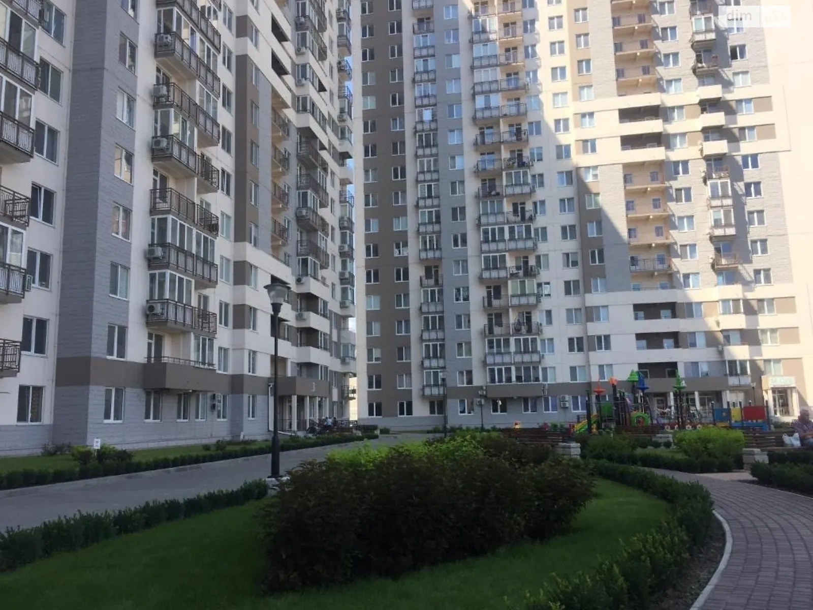 Продається 1-кімнатна квартира 51.5 кв. м у Одесі, вул. Люстдорфська дорога, 90 - фото 1