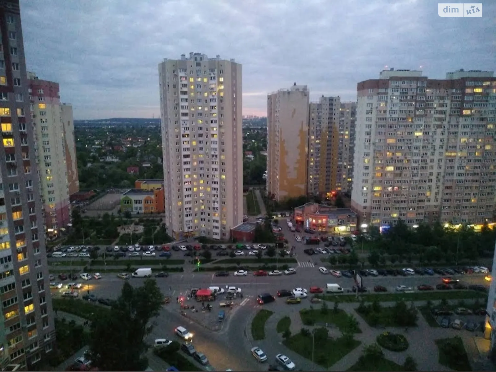 Продается 2-комнатная квартира 73 кв. м в Киеве, ул. Чавдар Елизаветы, 14 - фото 1