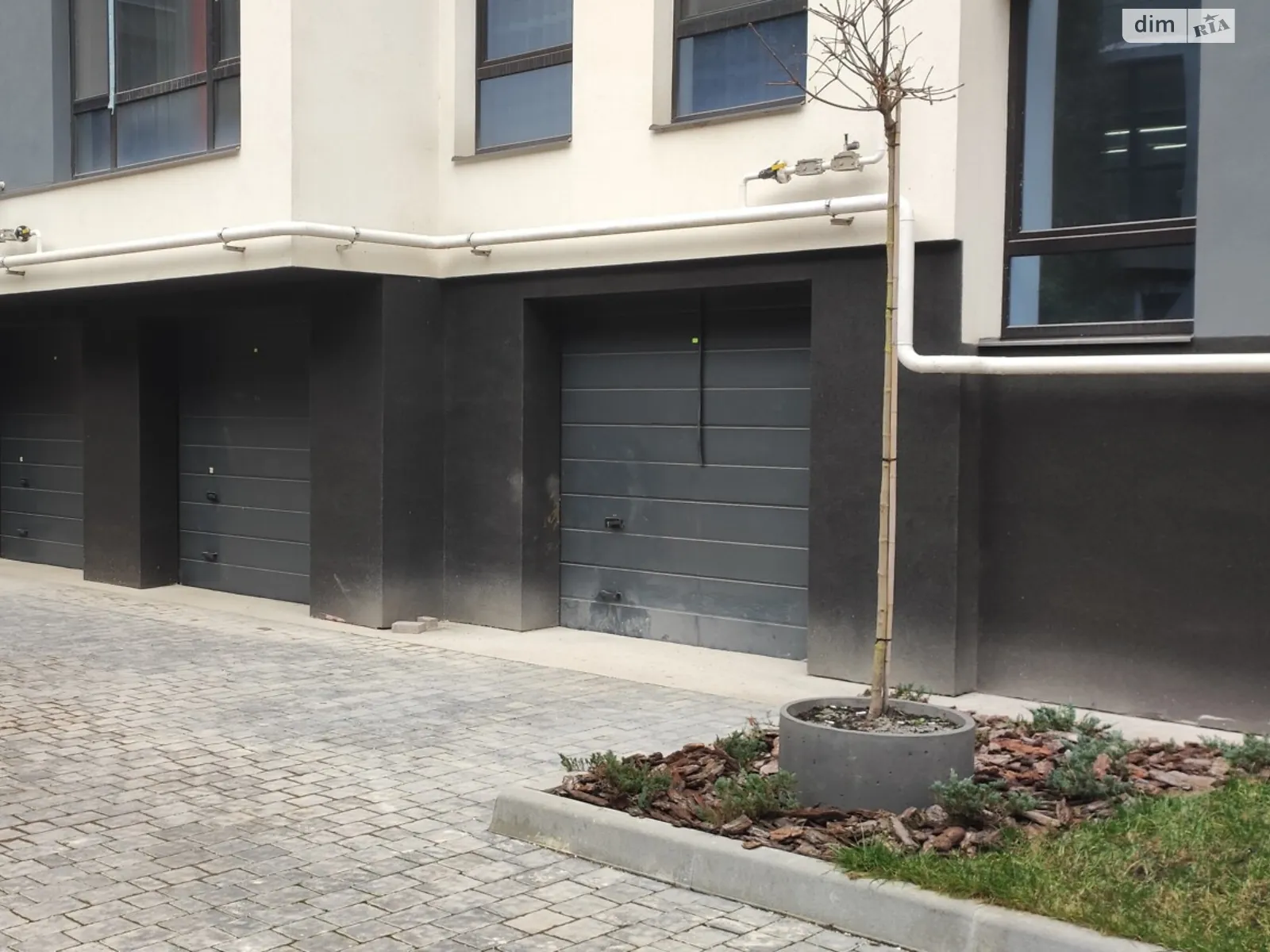 Продается отдельно стоящий гараж под легковое авто на 25.15 кв. м, цена: 39000 $ - фото 1