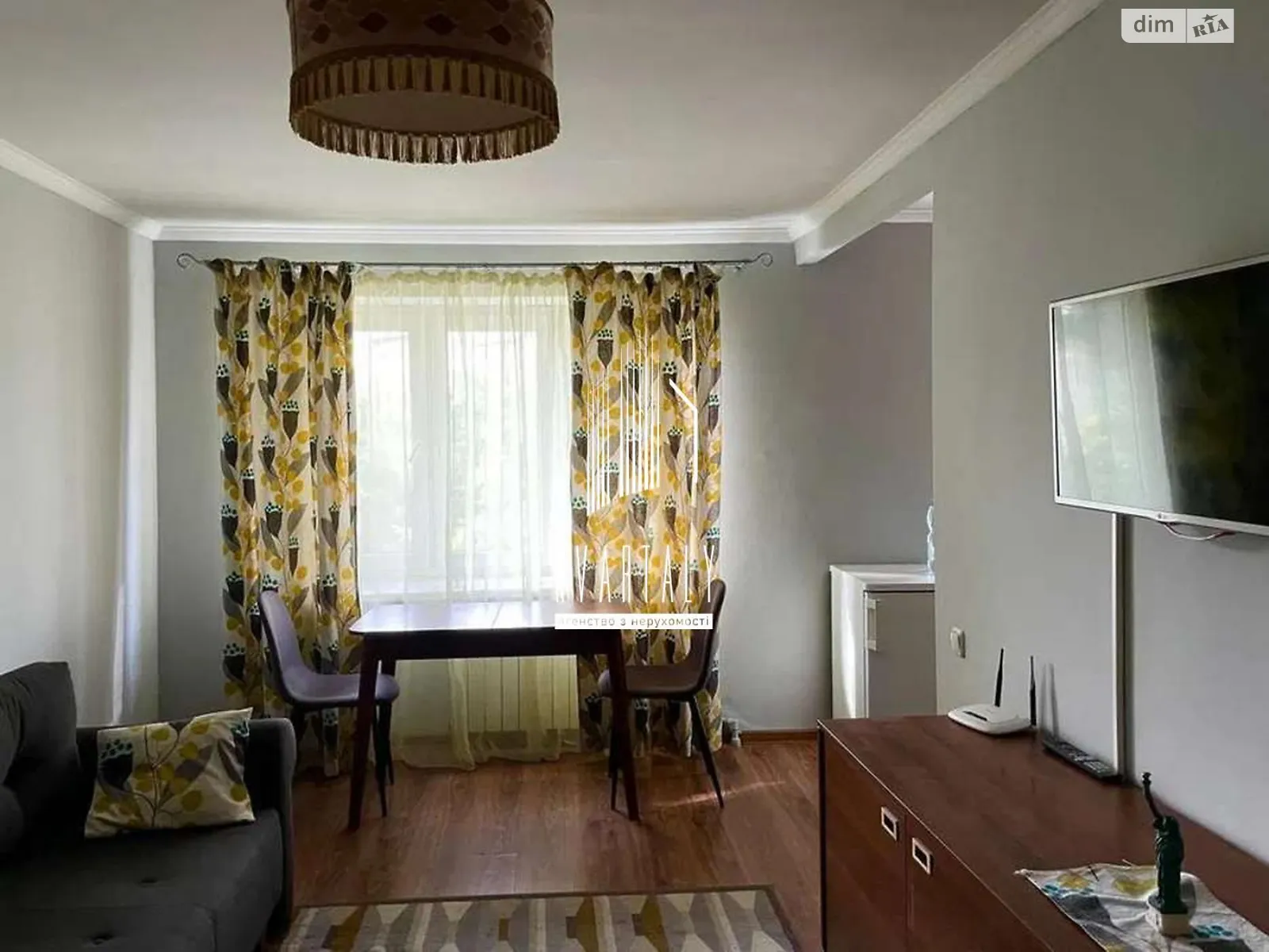 Продается 1-комнатная квартира 26 кв. м в Киеве, ул. Академика Доброхотова, 26 - фото 1