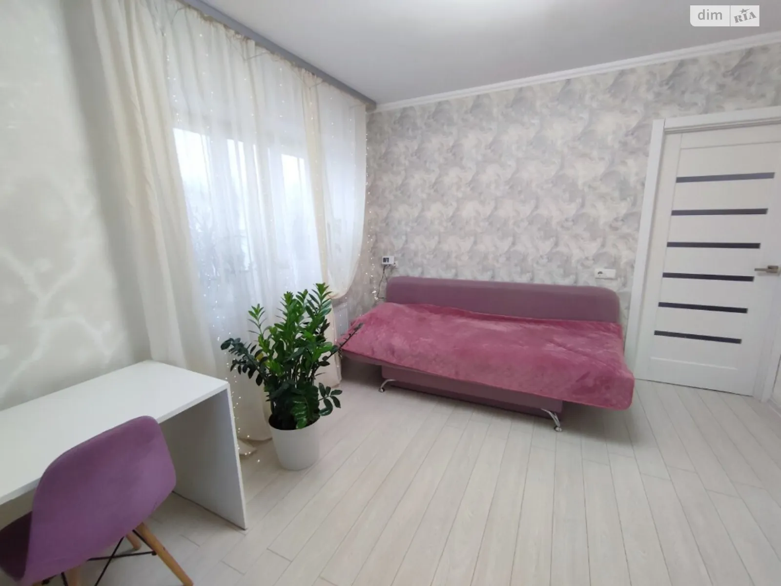 Продается 2-комнатная квартира 61 кв. м в Агрономичном, ул. Центральная(Мичурина), 31