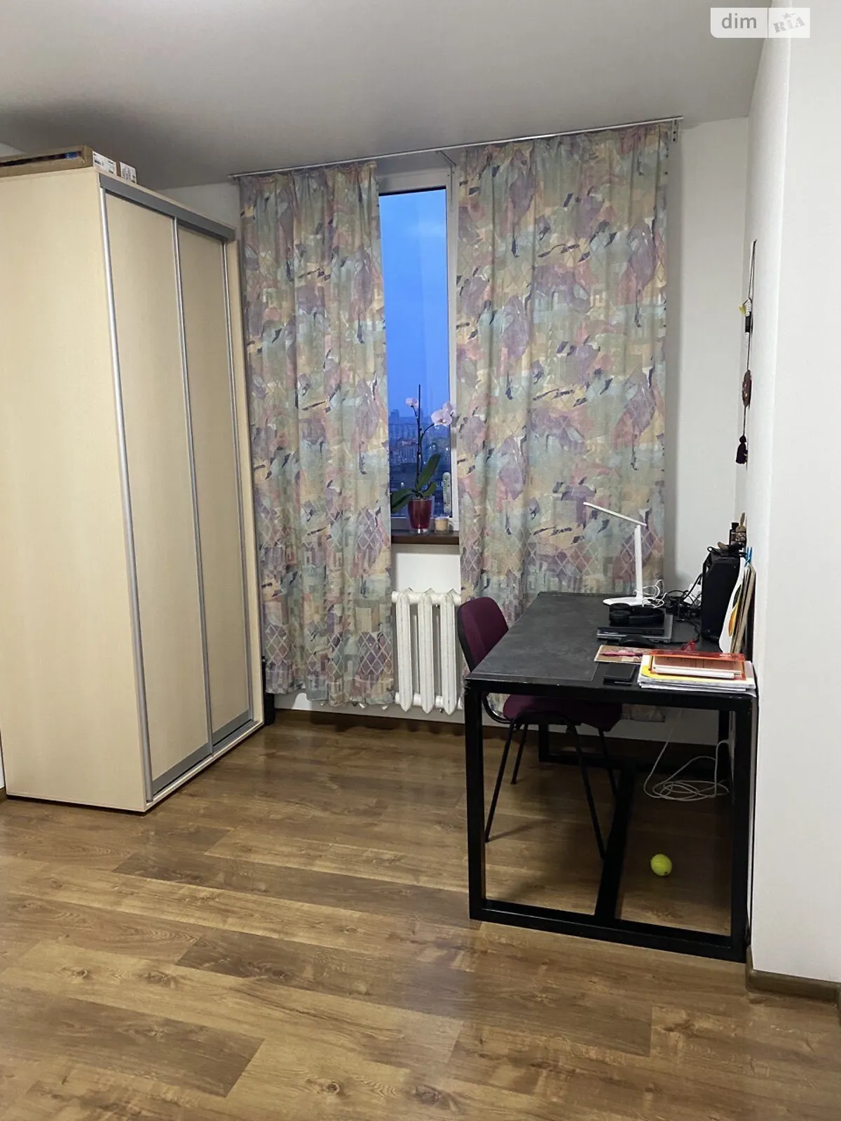 Продается 1-комнатная квартира 41 кв. м в Киеве, бул. Ярослава Гашека - фото 1