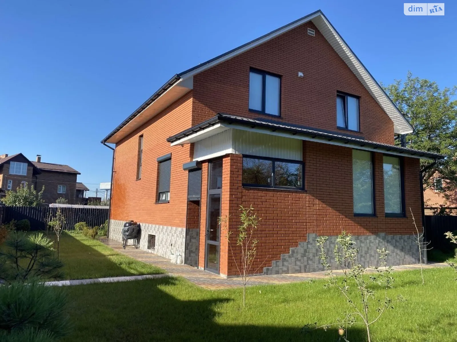 Продається одноповерховий будинок 200 кв. м з ділянкою, цена: 167000 $ - фото 1