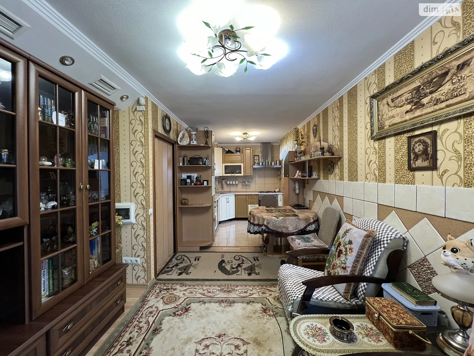 Продается 3-комнатная квартира 73.5 кв. м в Виннице, вул. Стрелецкая