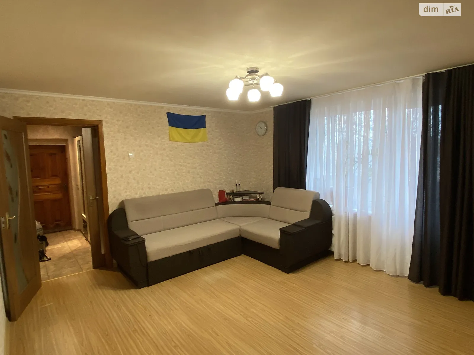 Продается 3-комнатная квартира 66.2 кв. м в Новомиргороде, цена: 32000 $