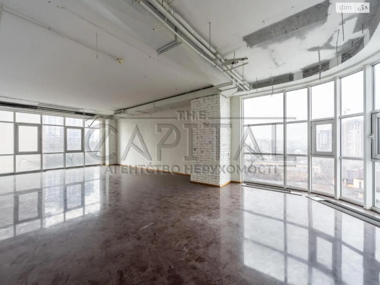 Продается офис 326 кв. м в бизнес-центре, цена: 455000 $ - фото 1