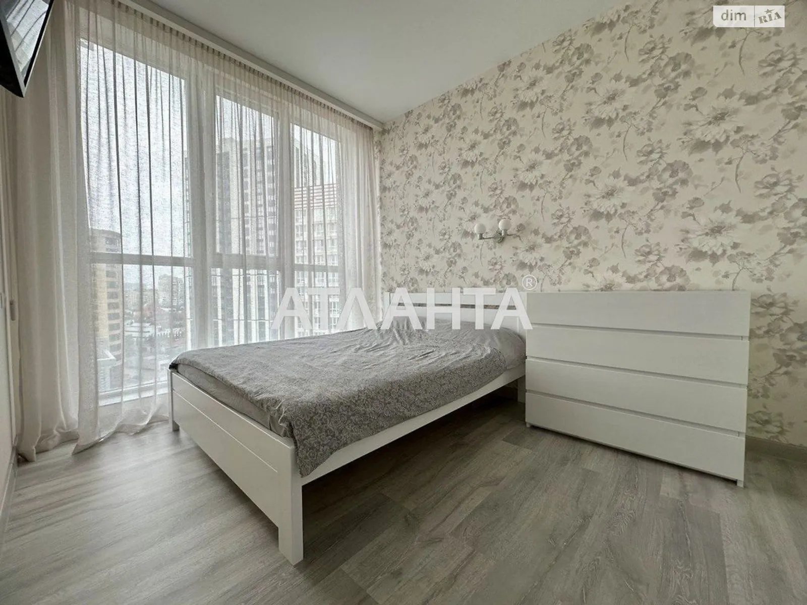 Продается 1-комнатная квартира 44.6 кв. м в Одессе, ул. Новобереговая, 12А - фото 1