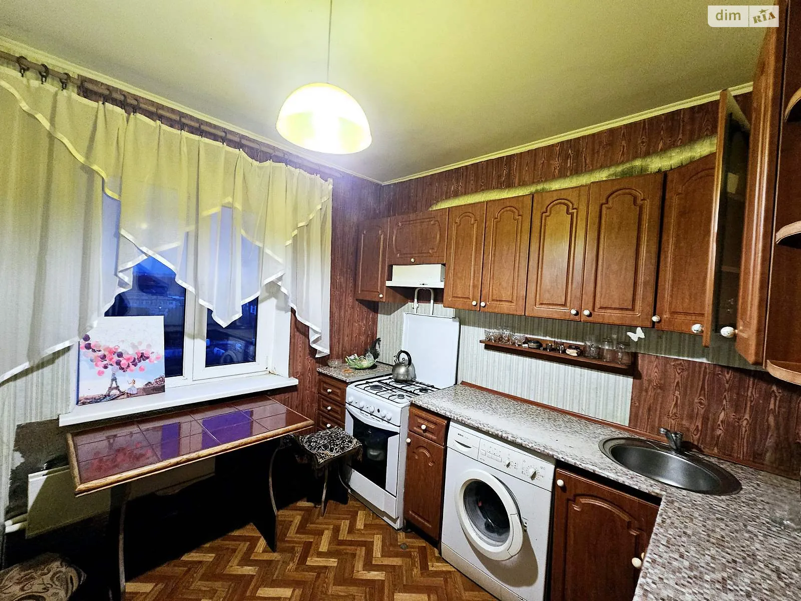 Продається 1-кімнатна квартира 35 кв. м у Рівному, вул. Шухевича Романа