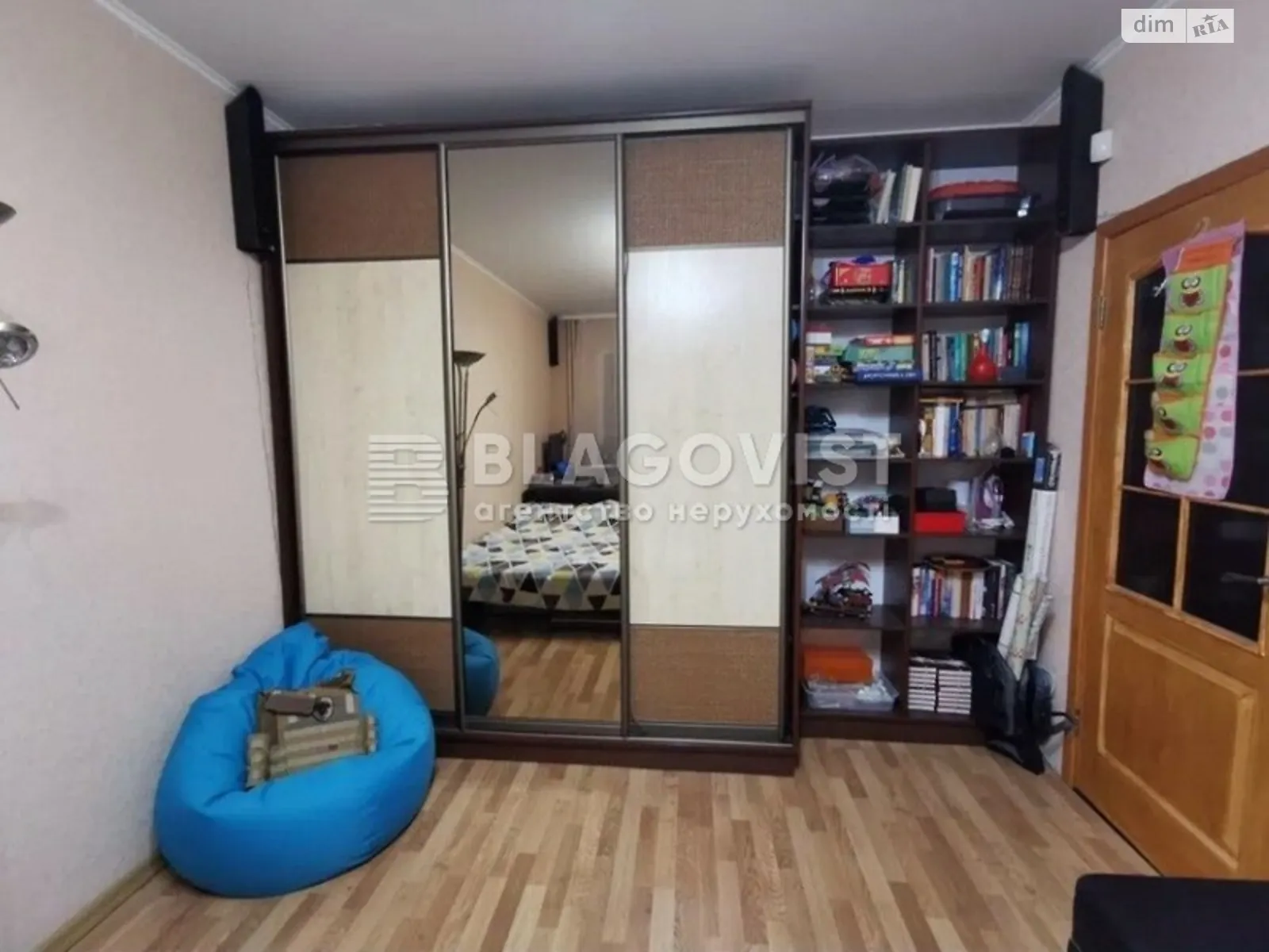 Продается 2-комнатная квартира 57 кв. м в Киеве, ул. Симиренко, 43А - фото 1