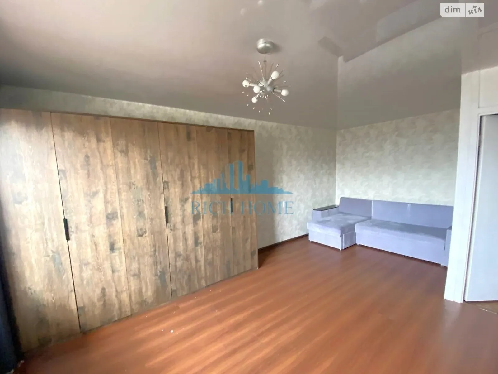 Продается 1-комнатная квартира 35 кв. м в Киеве, цена: 34990 $
