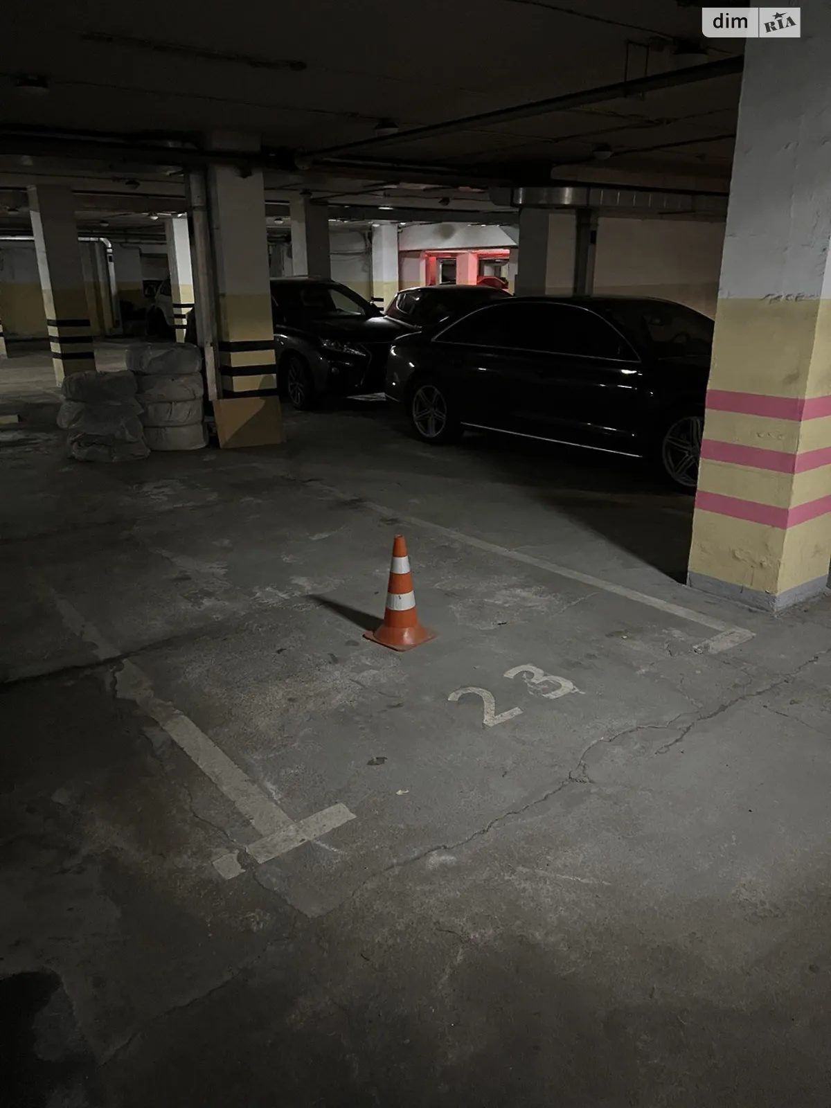 Сдается в аренду подземный паркинг под легковое авто на 12 кв. м - фото 2