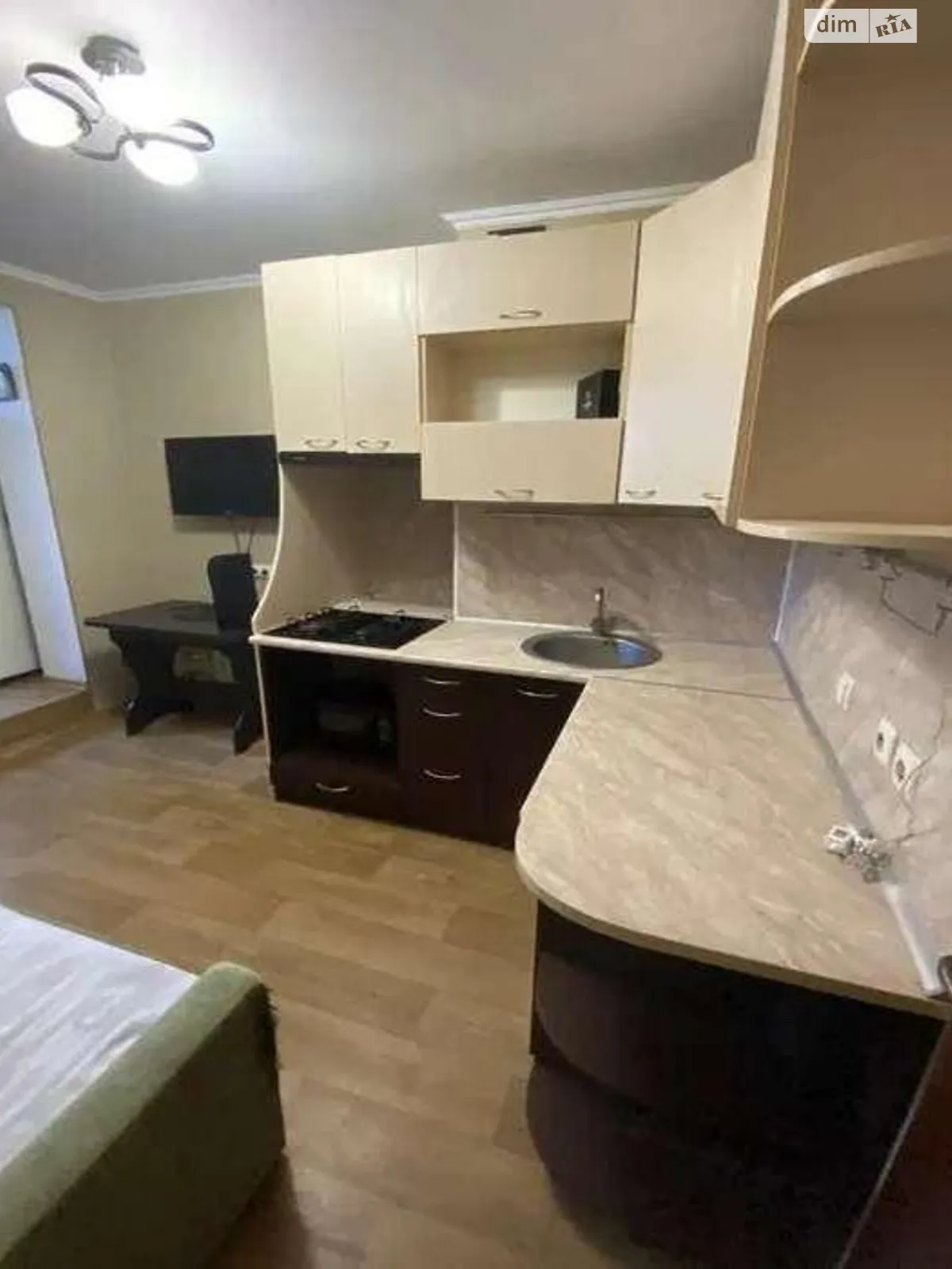 Продается 1-комнатная квартира 37 кв. м в Харькове, цена: 25000 $