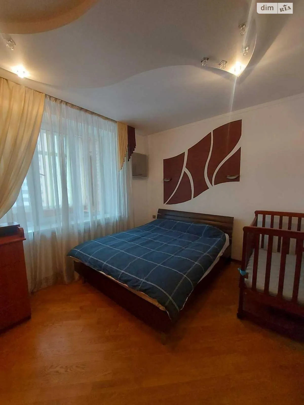Продается 2-комнатная квартира 66 кв. м в Харькове, цена: 50000 $