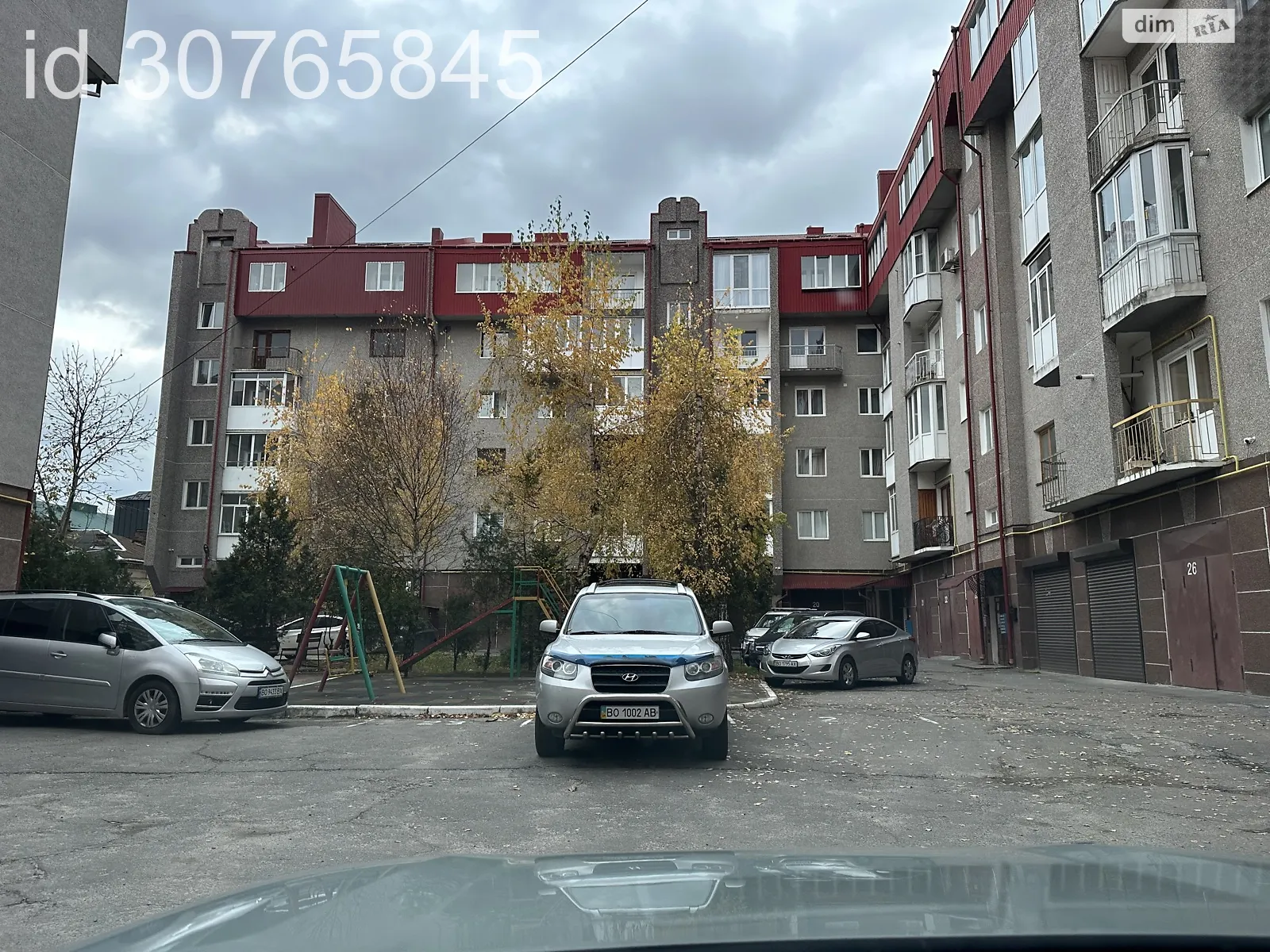 Продается место в гаражном кооперативе под легковое авто на 17 кв. м, цена: 18000 $