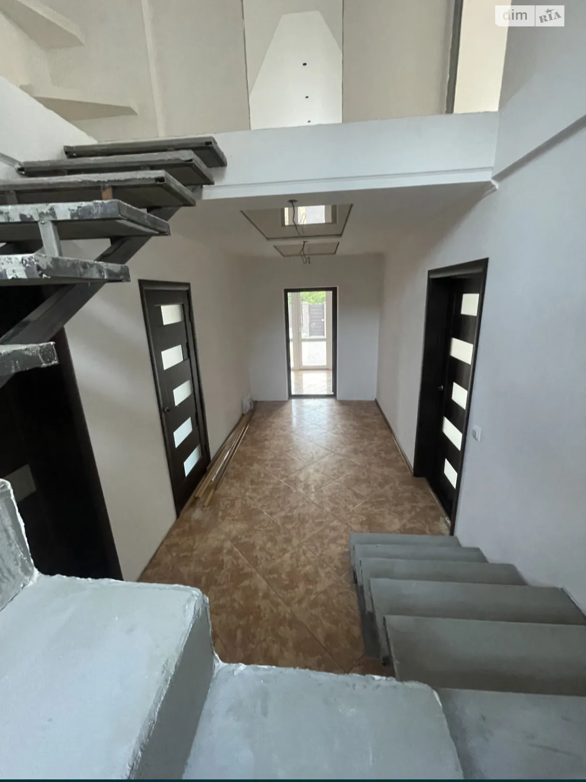 Продается дом на 2 этажа 135 кв. м с балконом - фото 3