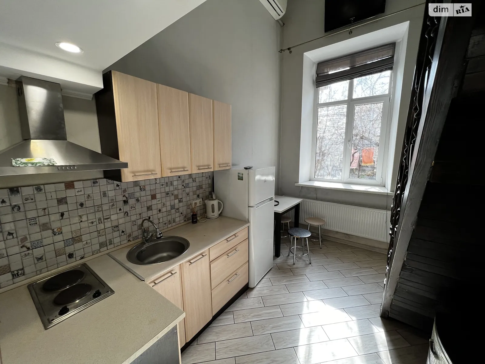 Продается 1-комнатная квартира 25 кв. м в Одессе, цена: 26500 $