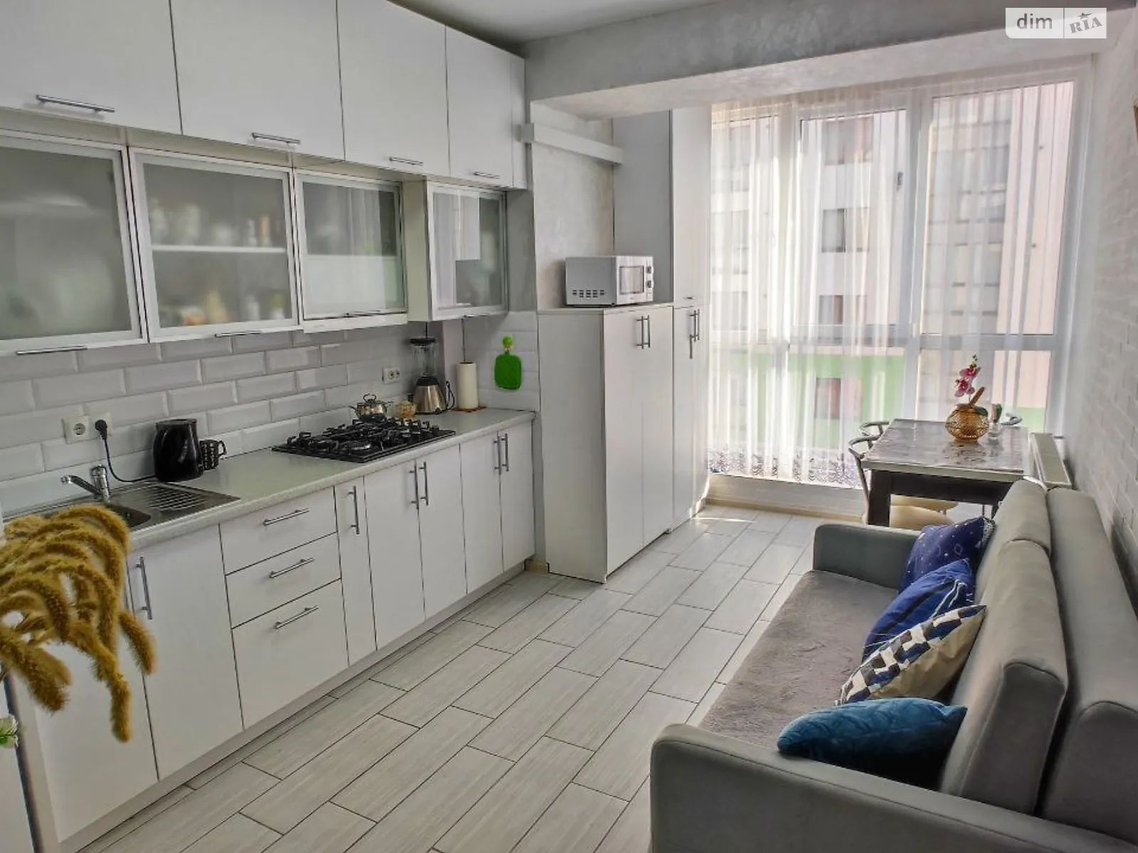 Продается 1-комнатная квартира 47 кв. м в Ровно, ул. Черновола Вячеслава, 91П