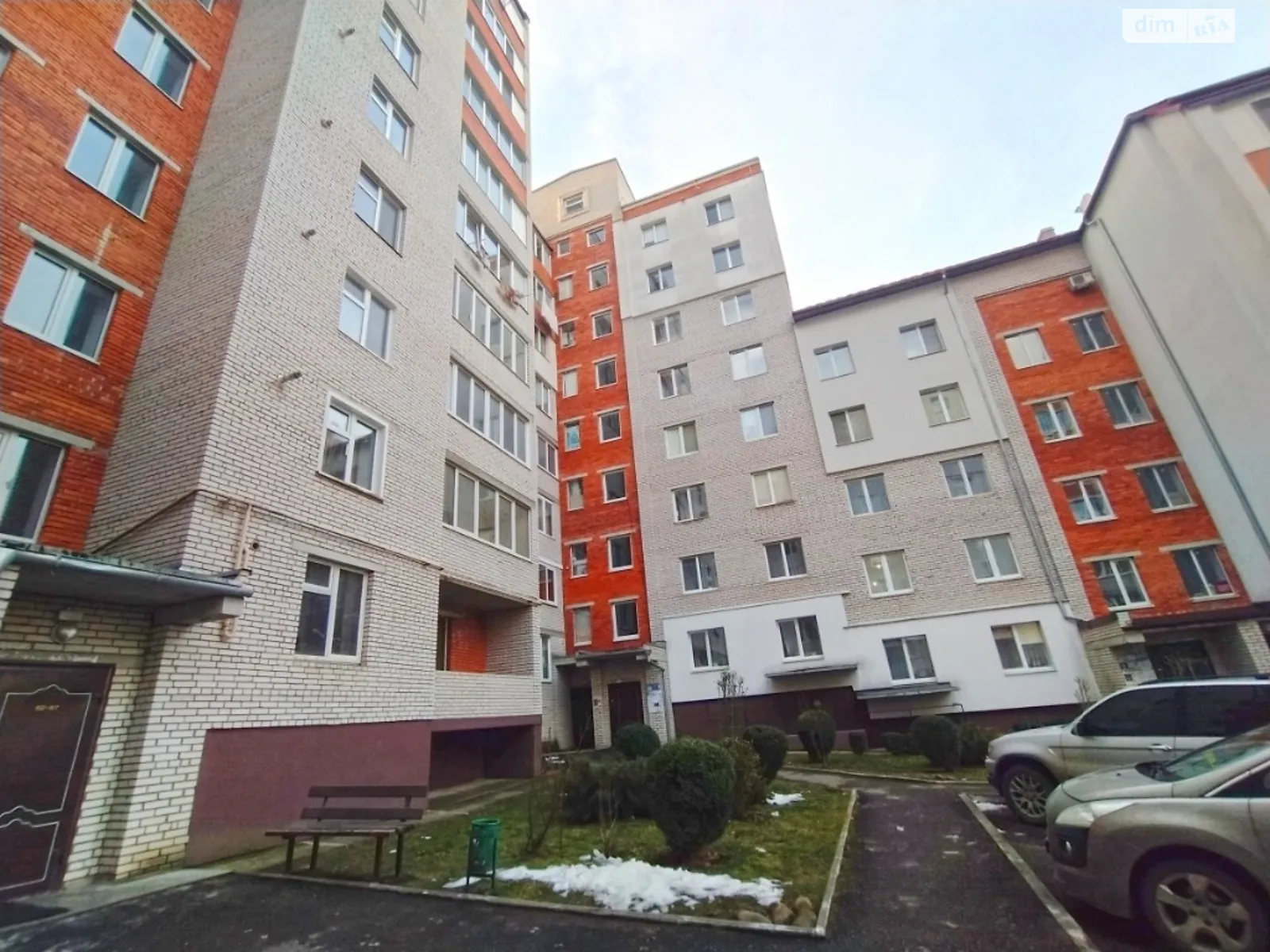 3-кімнатна квартира 85 кв. м у Тернополі, вул. Вербицького Михайла, 22