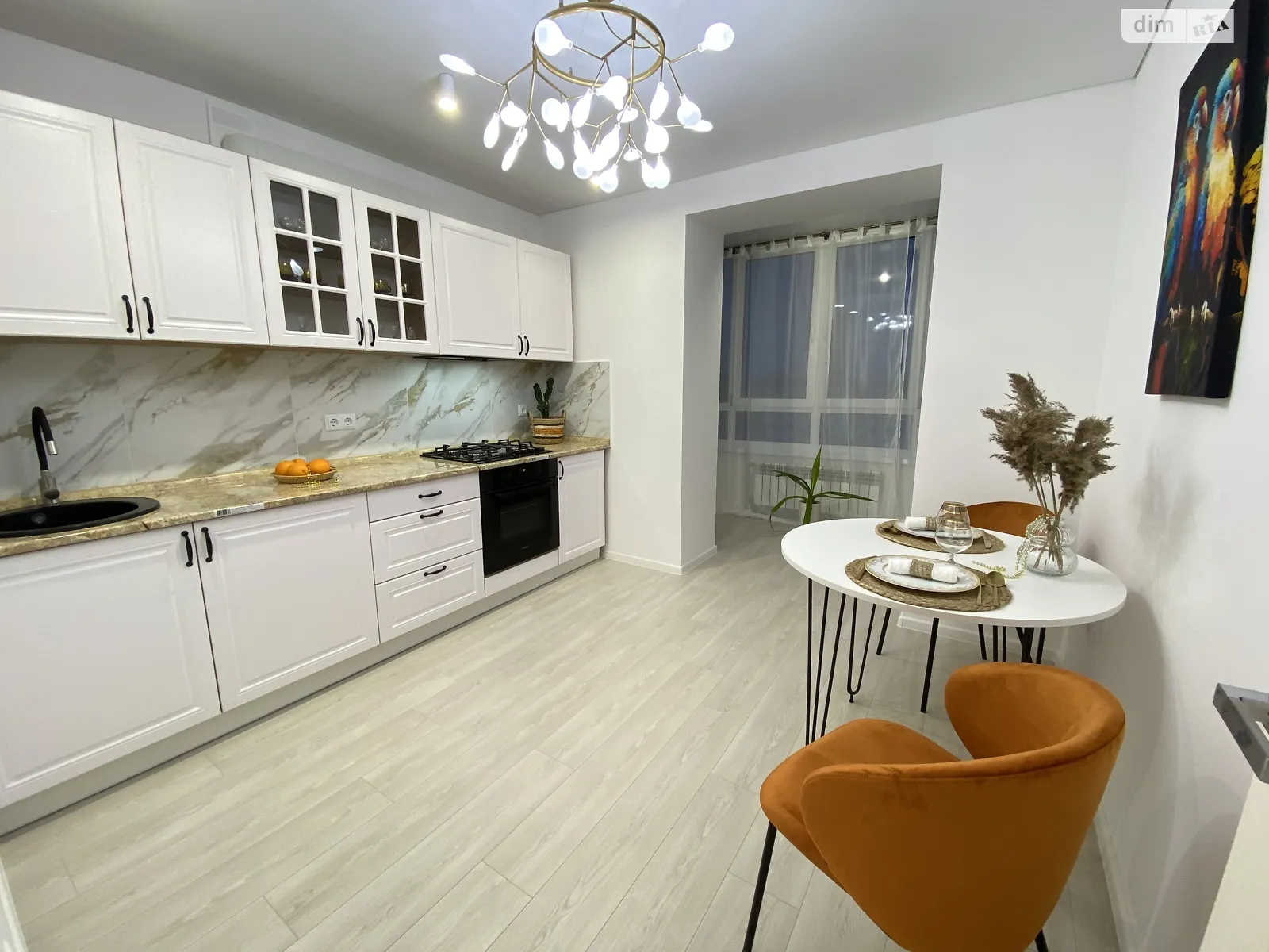Продается 1-комнатная квартира 42 кв. м в Виннице, ул. Василия Порика