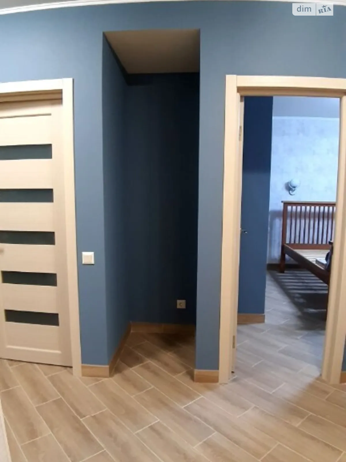 Продається 1-кімнатна квартира 45 кв. м у Одесі, вул. Ярослава Баіса(Володимира Висоцького), 17 - фото 1