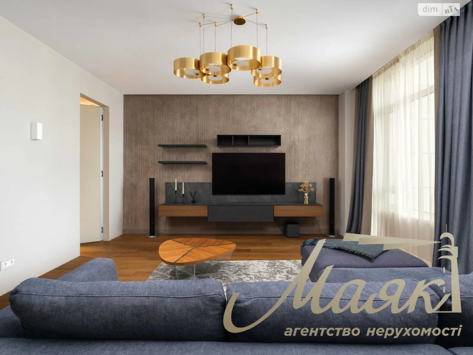 Продается 1-комнатная квартира 92 кв. м в Киеве, ул. Саперное Поле, 3 - фото 1