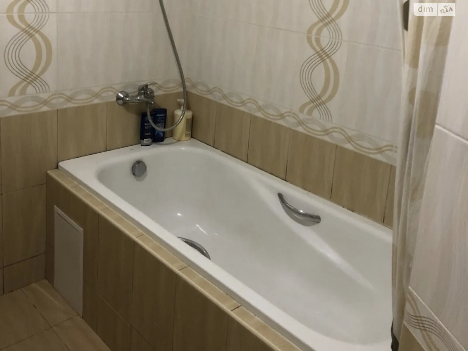 1-комнатная квартира 48 кв. м в Тернополе, цена: 270 $