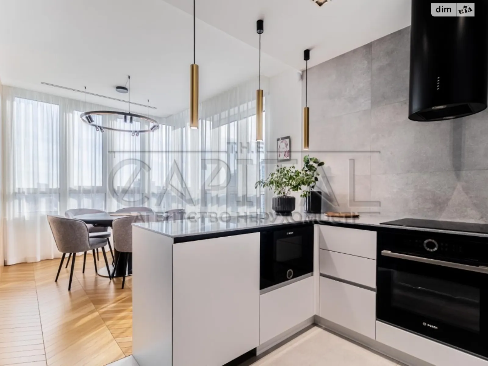 Продается 3-комнатная квартира 120 кв. м в Киеве, цена: 295000 $
